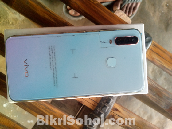 Vivo y17